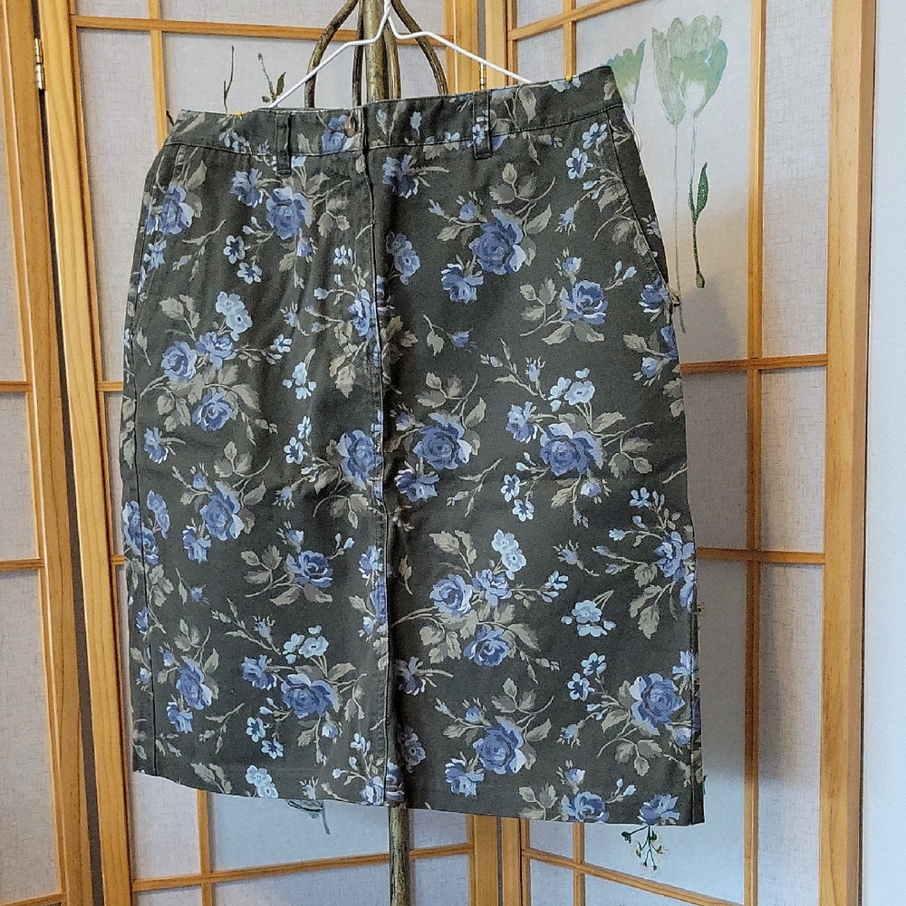 Eddie Bauer skirt